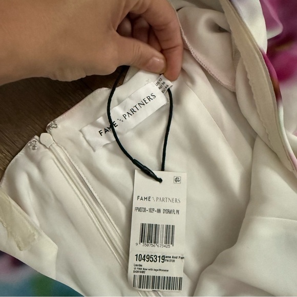 Fame and Partners Floral Dress 12 NWT - Picture 4 of 6